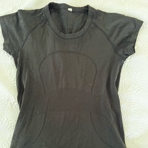 Lululemon shirt